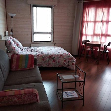 Joli Studio Proche Du Centre Et De La Plage. 두아르느네 외부 사진